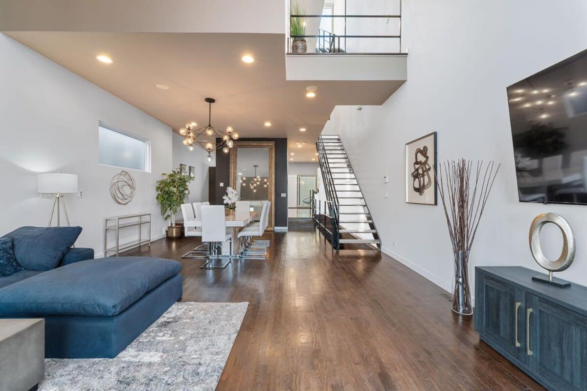 Hébergement de vacances Amazing 4br 4ba Oasis W Rooftop & Stunning Design