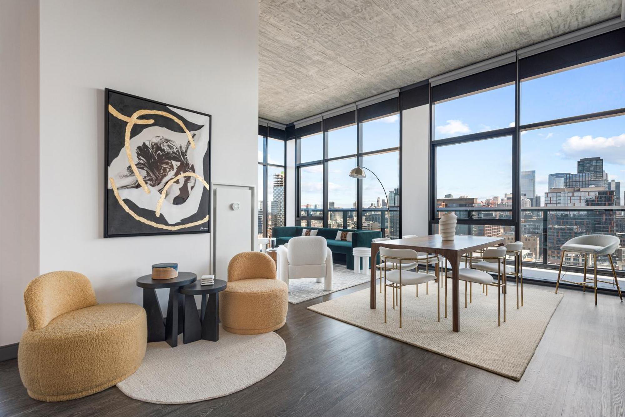 Fulbrix Bright Designer With West Loop Views Apartment *