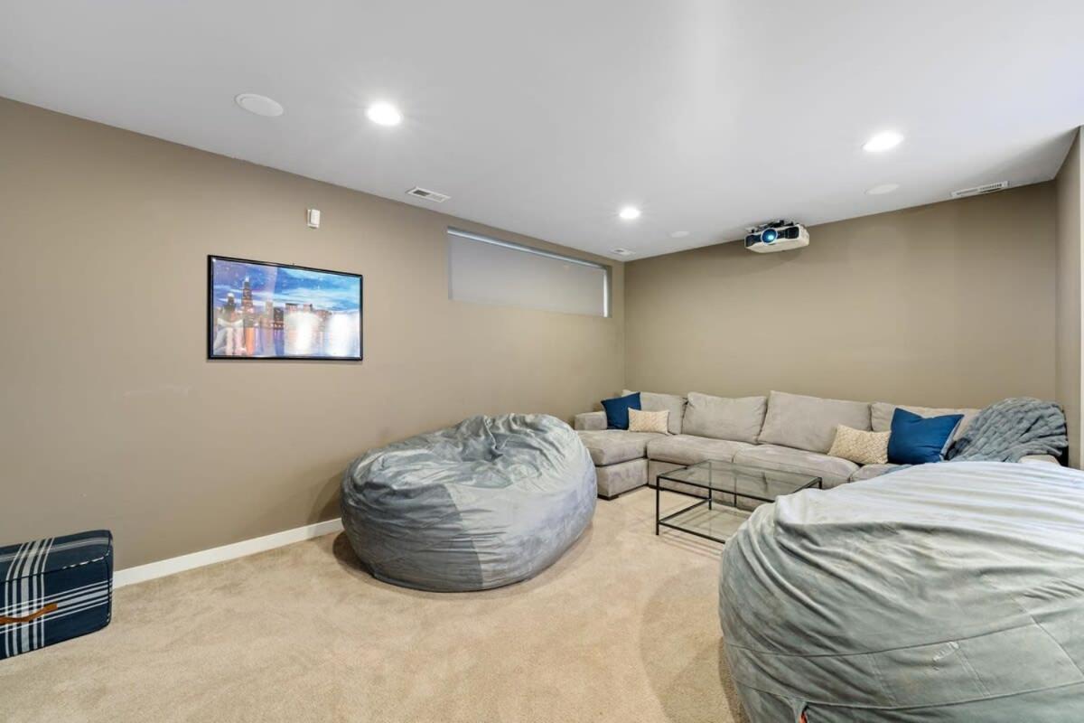 Amazing 4br 4ba Oasis W Rooftop & Stunning Design Hébergement de vacances Chicago