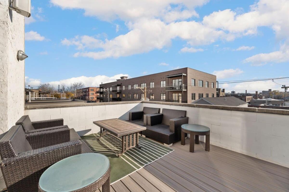 Hébergement de vacances Amazing 4br 4ba Oasis W Rooftop & Stunning Design