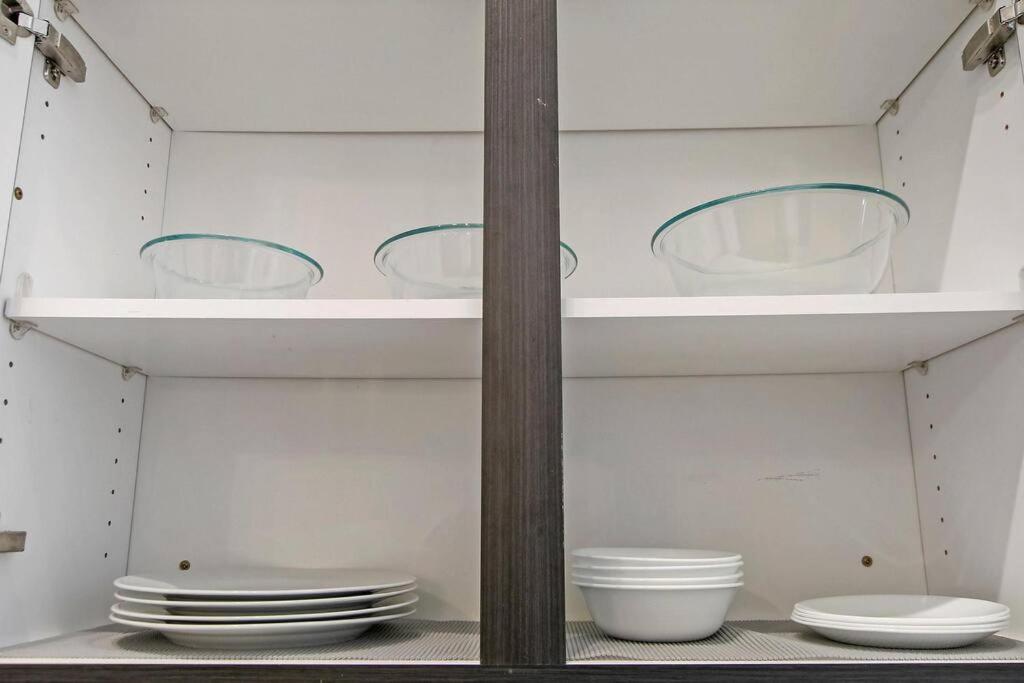 1br Adorable With In-unit Laundry - 206 Rep * Chicago