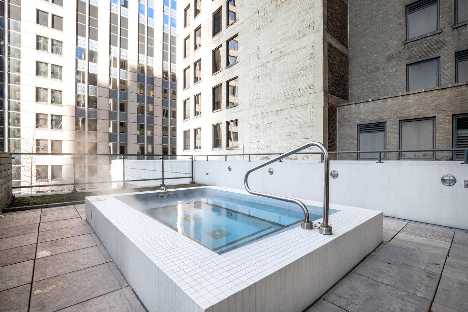 Apartment Loop 1br W Gym Pool Wd Nr Financial District Chi-222 Chicago