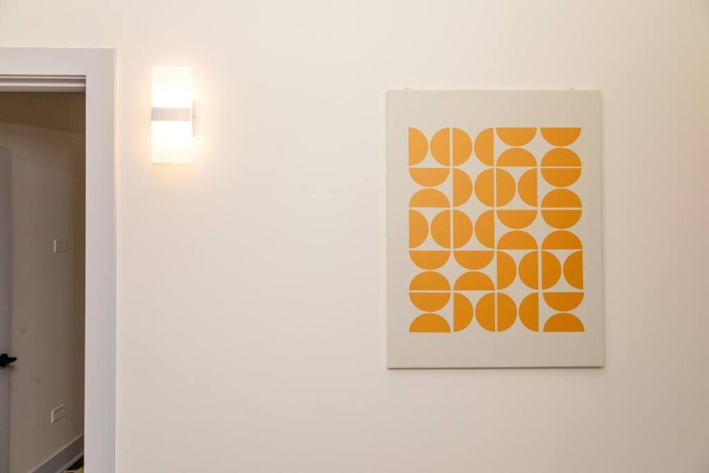 Apartment Spacious 5br Luxury Perfect For Groups With Gym Access And Optional Parking Near Mccormick Place, Grant Park And Soldier Field *