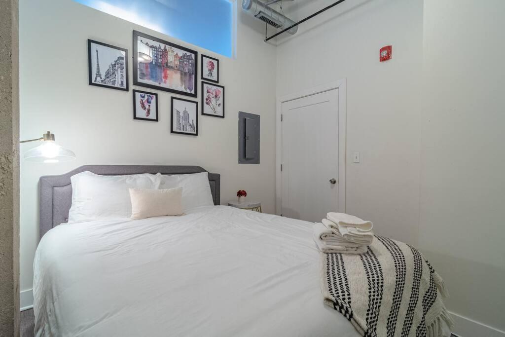 Skyline 2Br In South Loop With Optional Parking & Gym Access Near Museum Campus And Mccormick Place