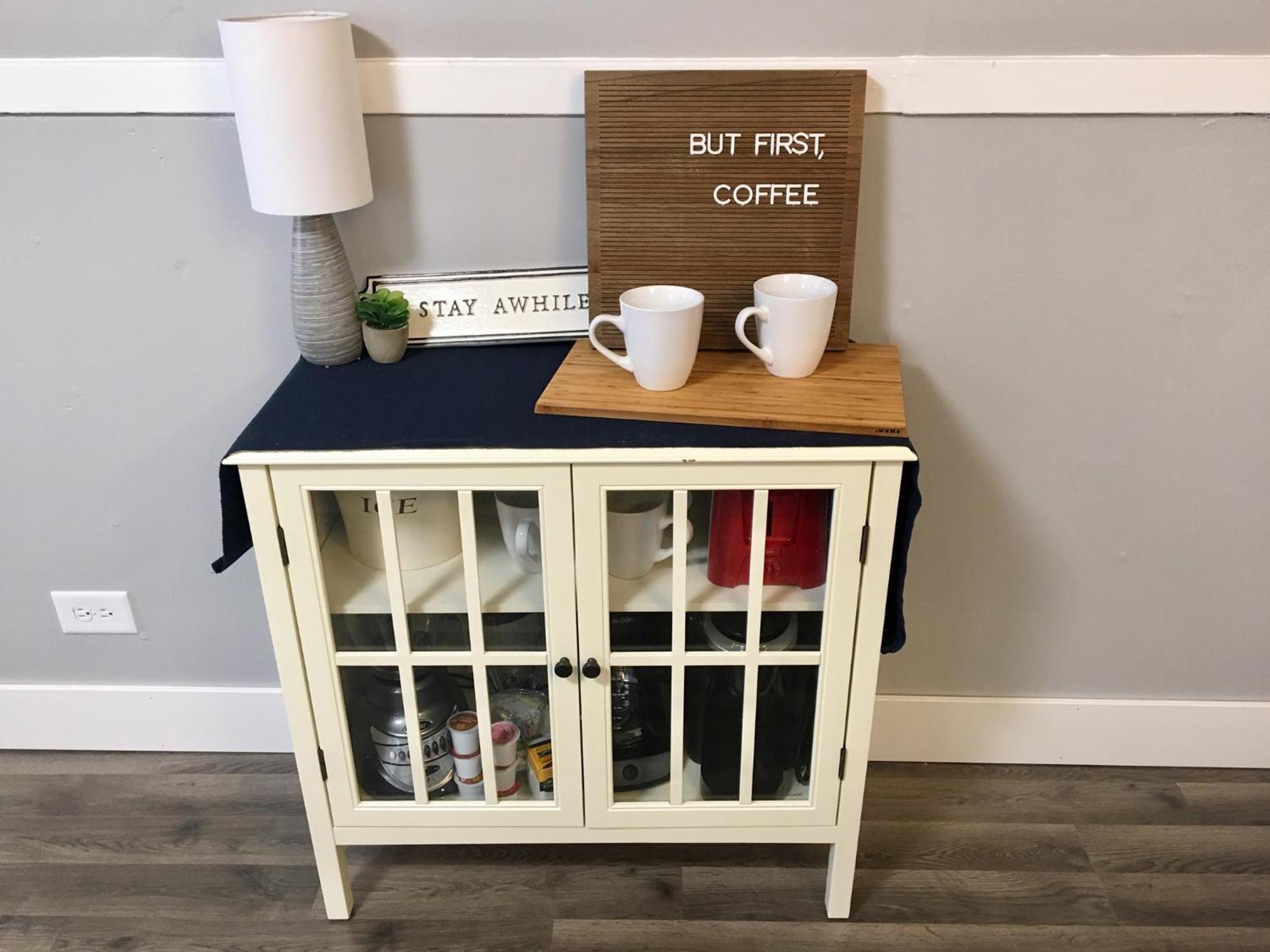 Spacious Historic In Lakeview - Walk To Wrigley, Nightlife, Shops, Hospitals Apartment Chicago