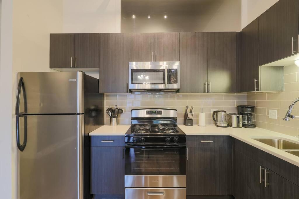Apartment Chic Spacious 3br South Loop Near Mccormick Place, Roosevelt Cta & Shopping Area In *