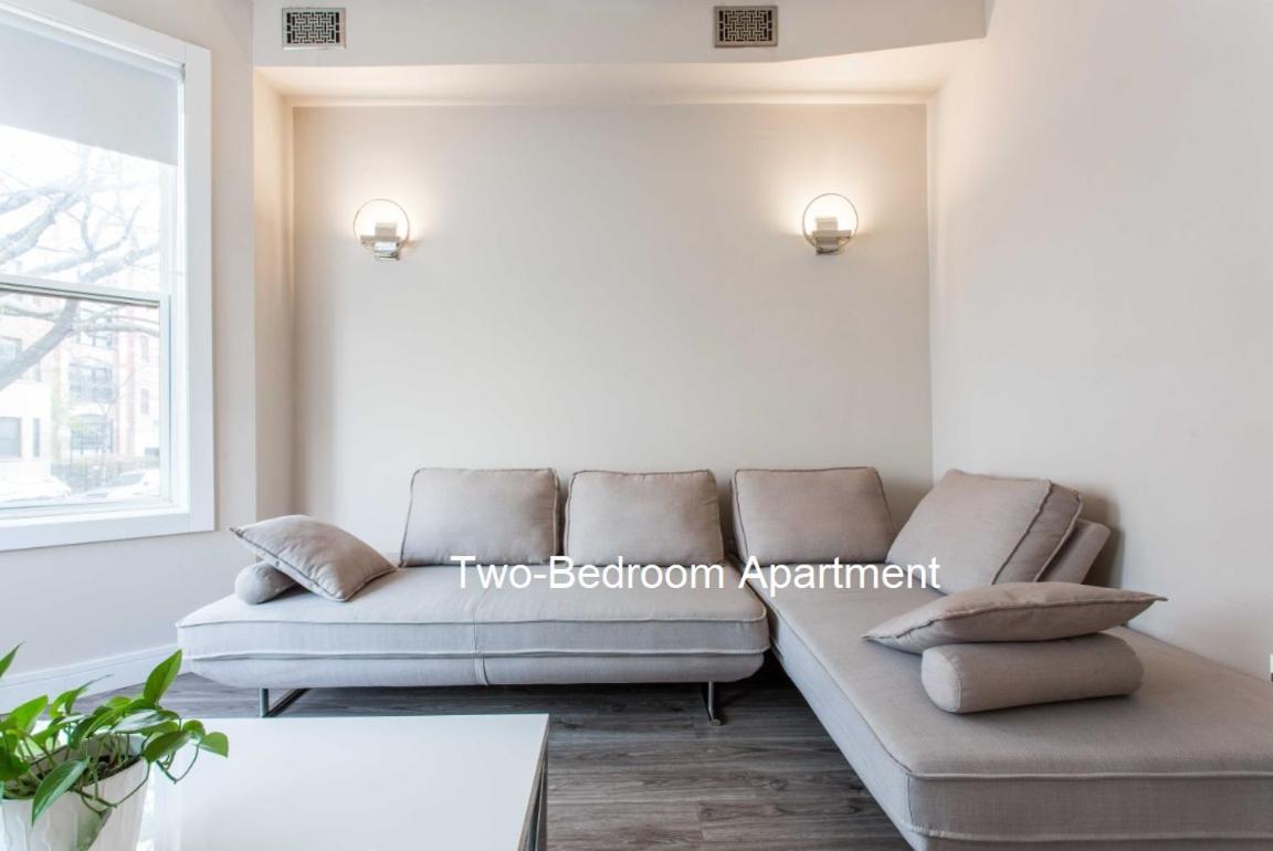 The Double Play - Modern 2br Apts Right Next To Wrigley Field & Transit! - Perfect For Cubs Fans Chicago