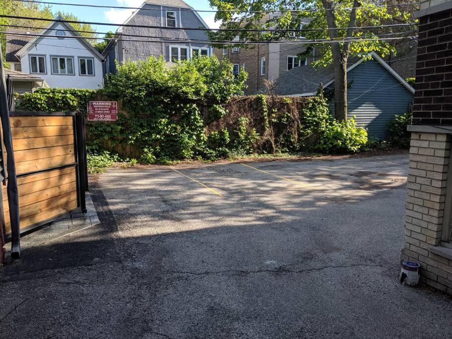 Apartment The Bright Retreat In Andersonville