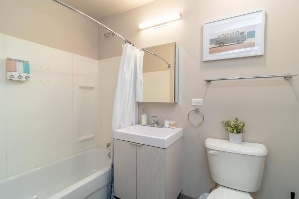 Bright 2Br Apt With Gym And Optional Parking Near Soldier Field, Museum Campus, Mccormick Place Apartamento Chicago