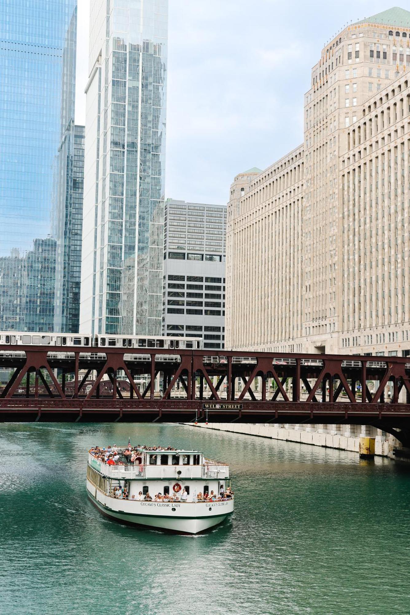 Voco Downtown - Riverwalk By Ihg Chicago