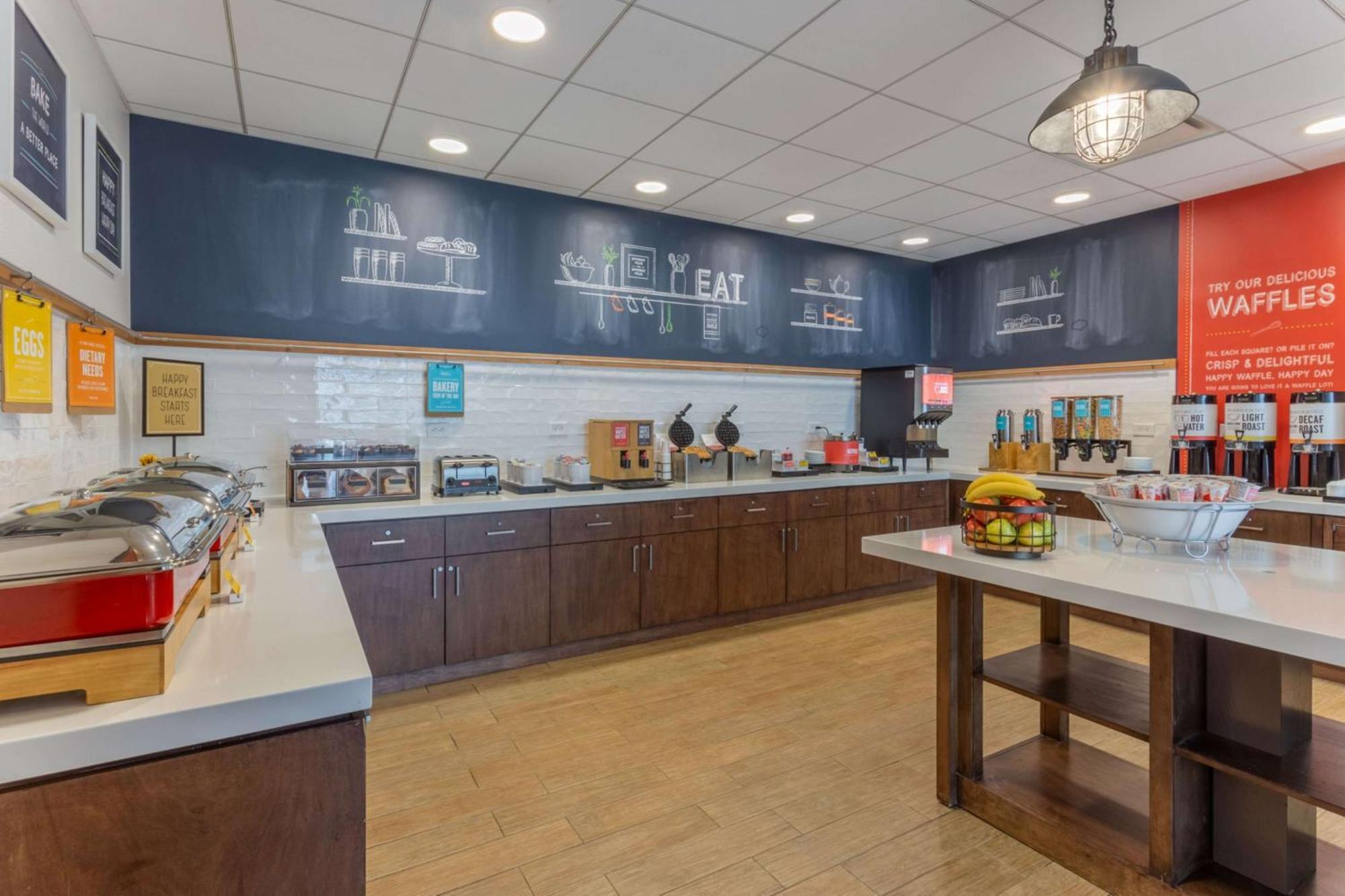 Hampton Inn Chicago West Loop Fulton Market Area Hotel Chicago