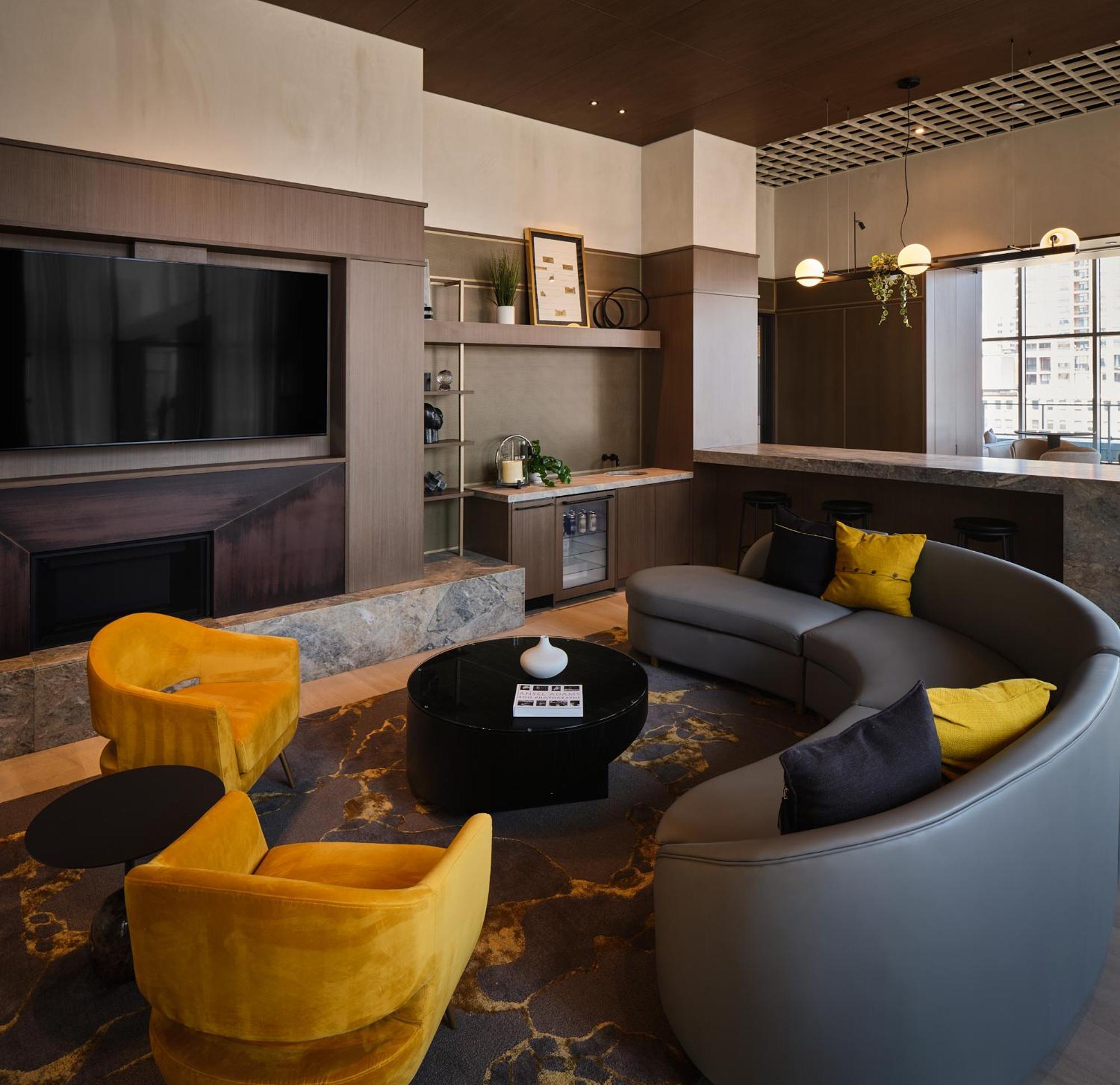 Level River North Hotel Chicago