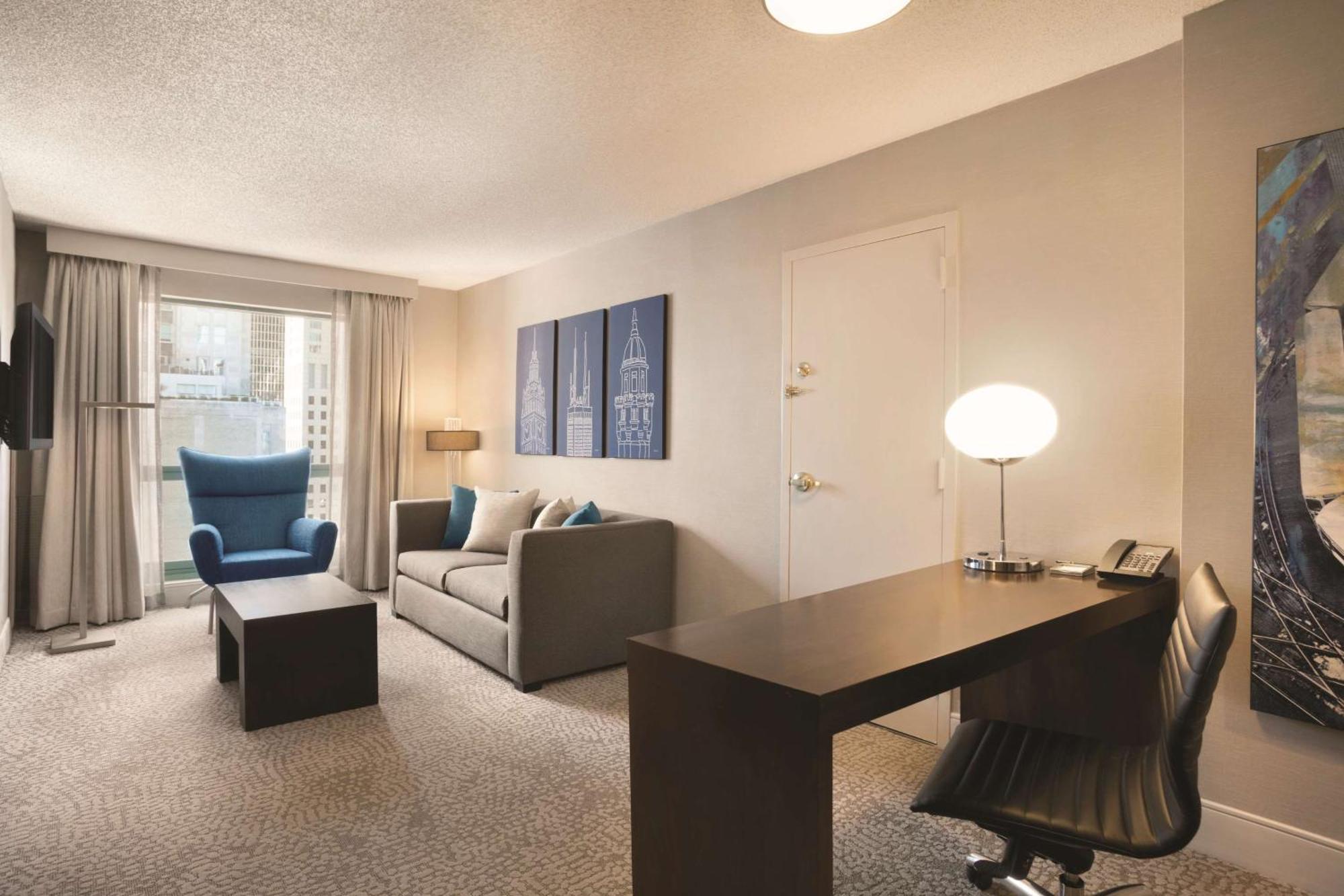 Hotel Hilton Chicago/magnificent Mile 3*