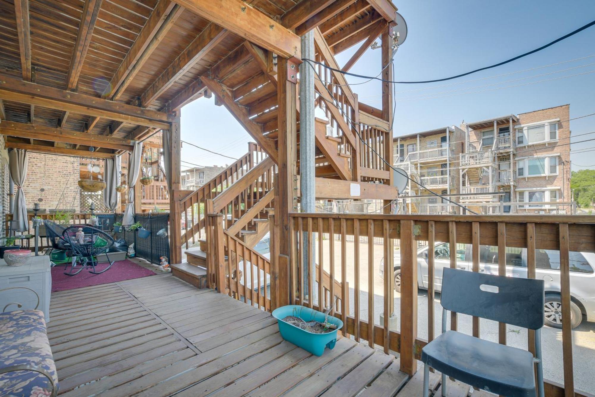 6 Mi To Dtwn Pet-friendly Apartment