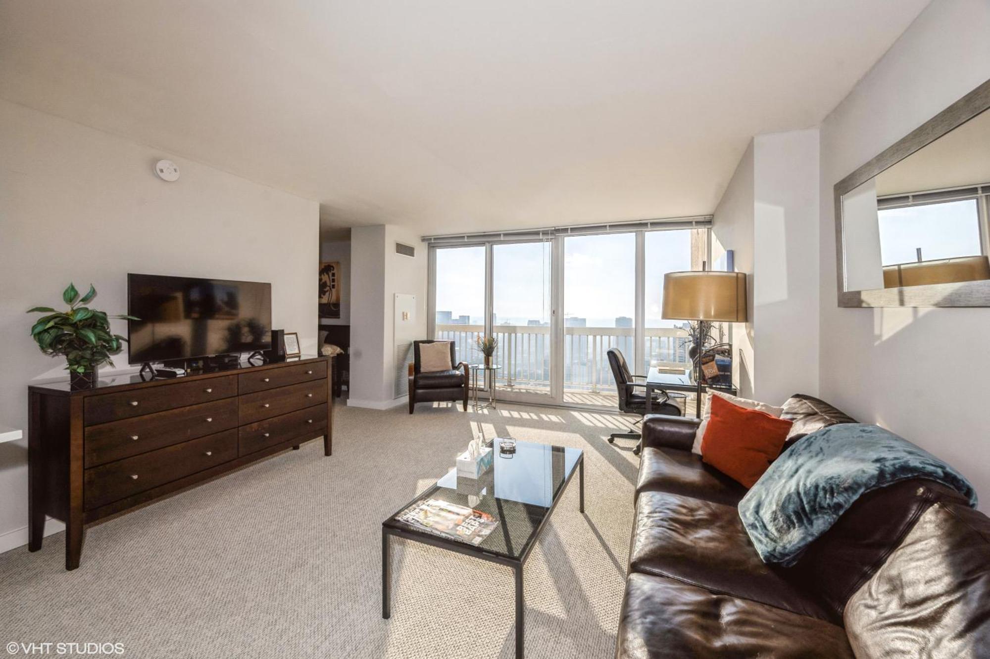 The Penthouse At Grand Plaza Aparthotel 4*