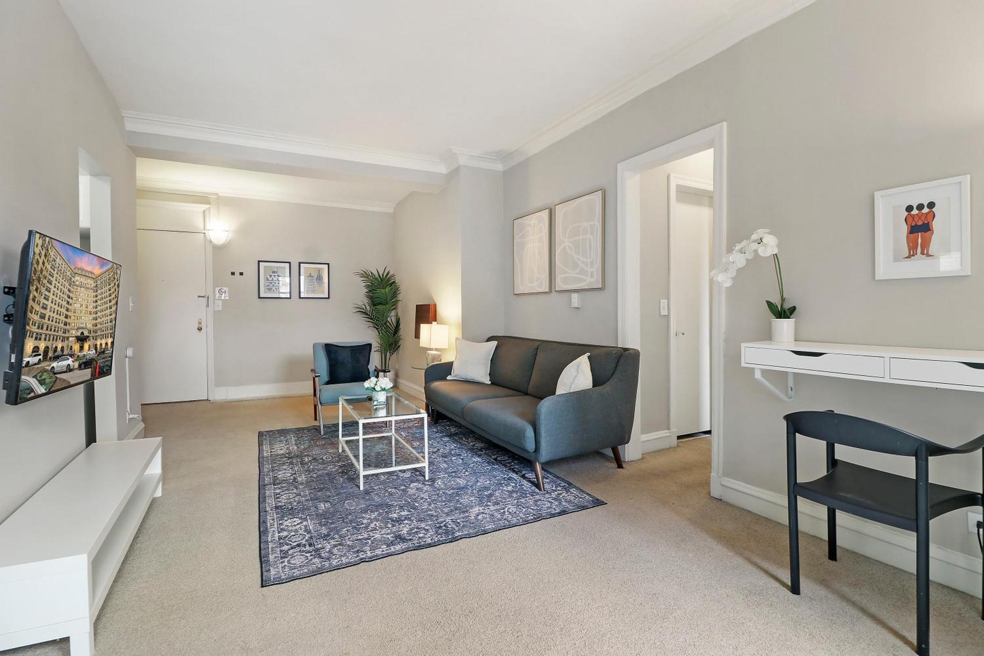 Elegant 1br Hyde Park - Windermere 310 Apartment Chicago