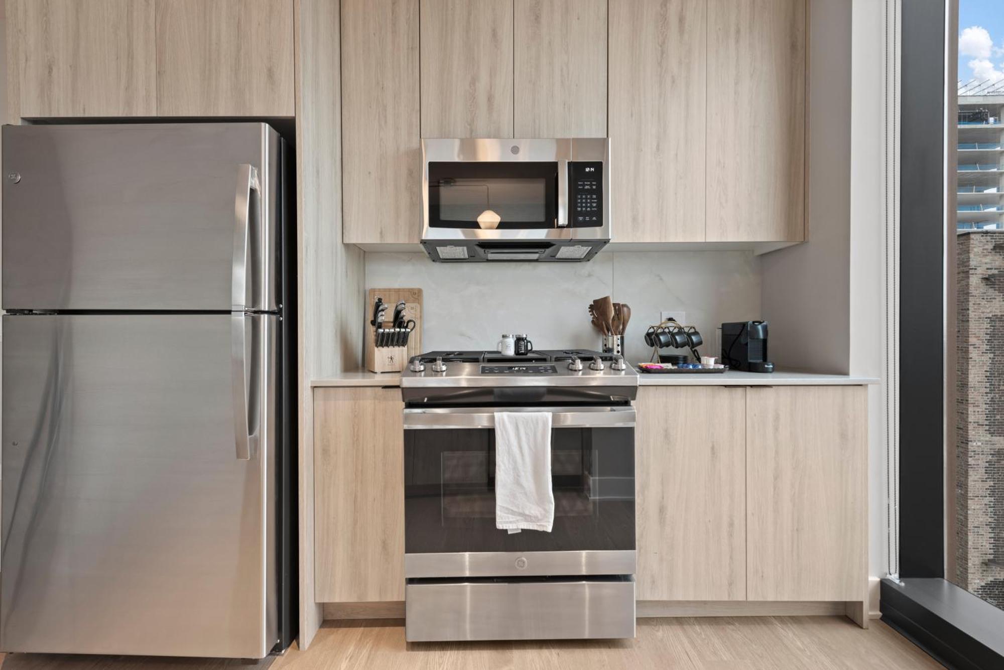 Sage Modern Near Union Park In West Loop *