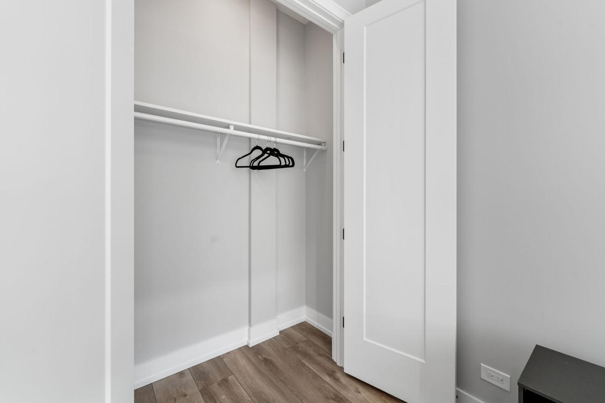 Apartamento Contemporary Luxury: New 3br 2ba Stylish Haven
