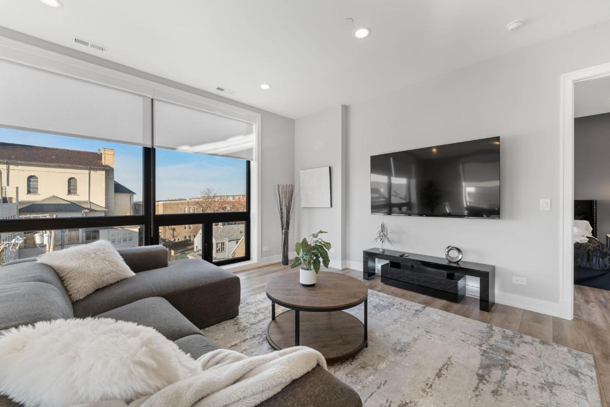 Contemporary Luxury: New 3br 2ba Stylish Haven Apartamento *