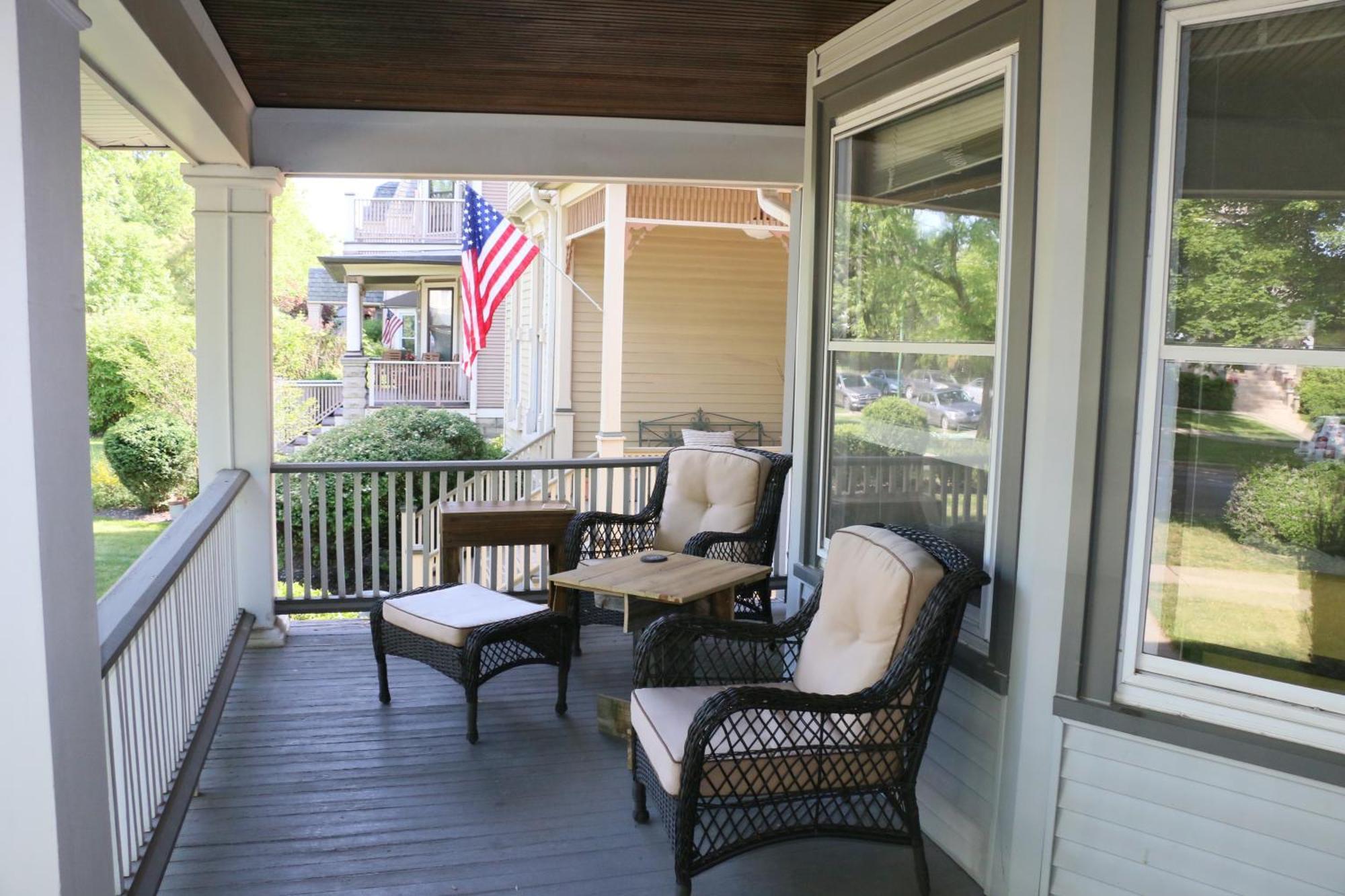 Historic With Outdoor Hot Tub Near Downtown In Public Transportation Hub Chicago