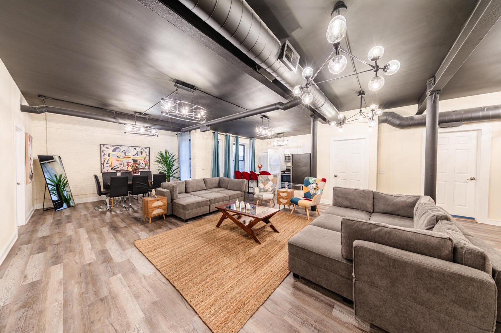 Appartement Family And Group Friendly 5br Spacious Unit With Pool Table And Optional Parking Near Mccormick Place And Soldier Field *