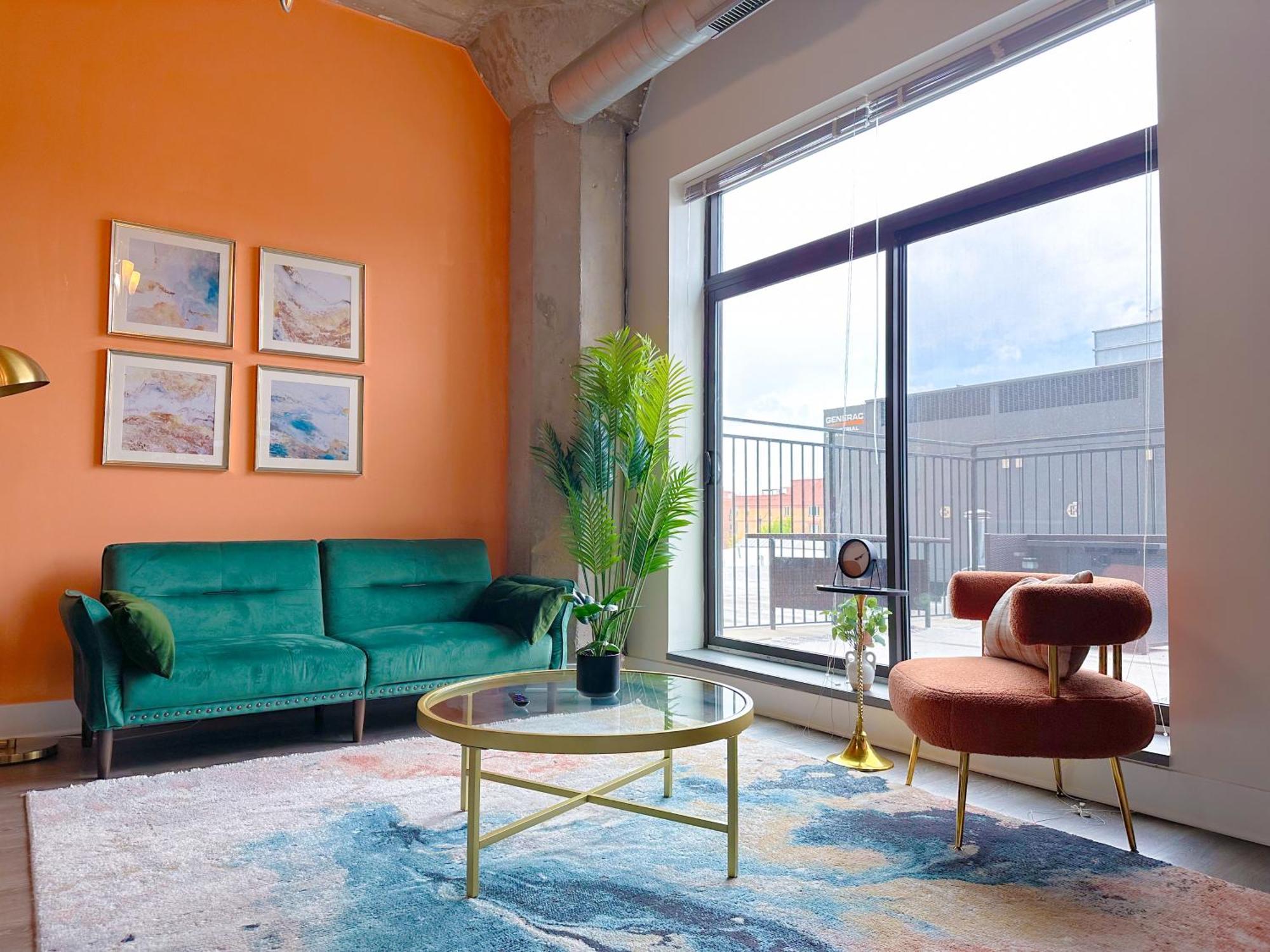 Apartment Modern South Loop 2br With View Of Skyline Patio And Gym Access Near Mccormick Place Convention Center & Museum Campus