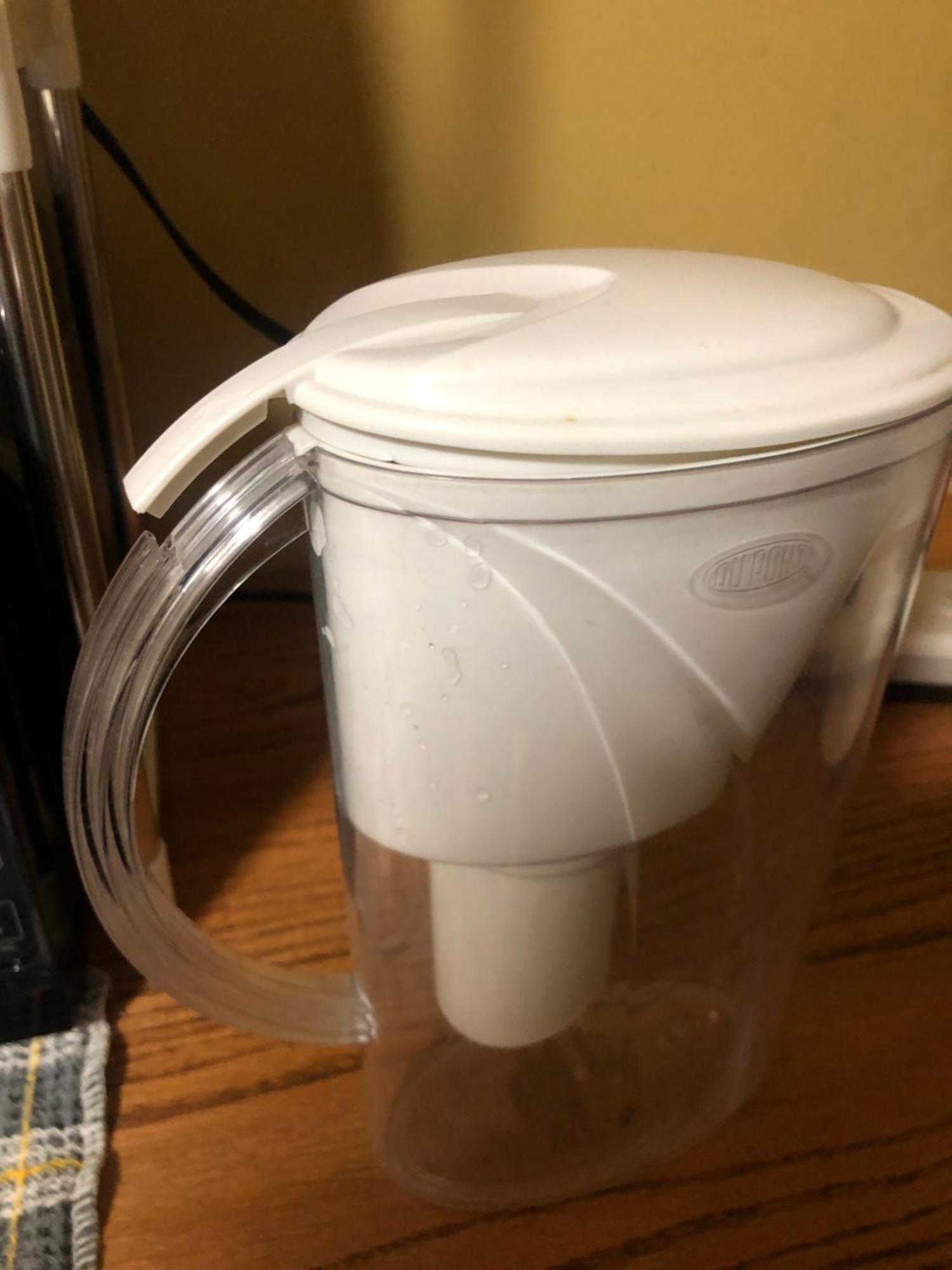 A Secluded Bedroom With A Private Full Bathroom Homestay