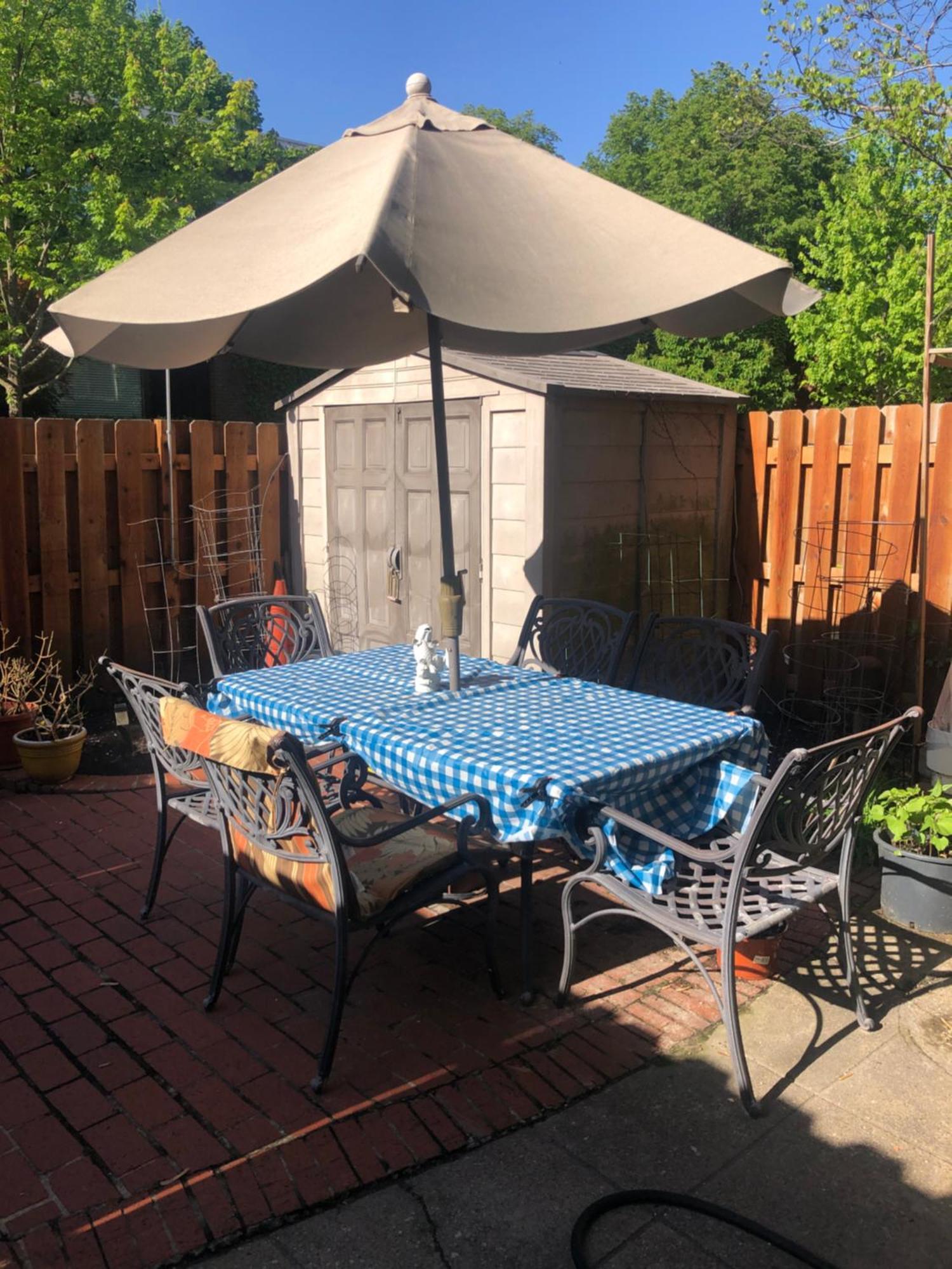 Homestay A Secluded Bedroom With A Private Full Bathroom *