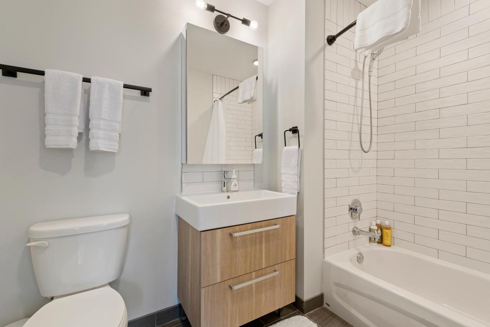 Experience Downtown At Millennium - Luxury In The Loop * Chicago