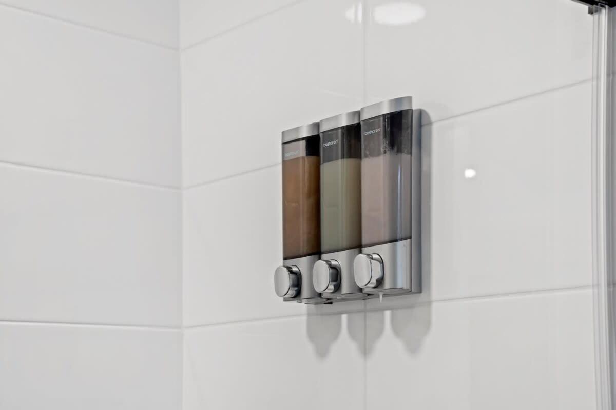 New 2br W 3 Beds And Highspeed Internet Holiday home *