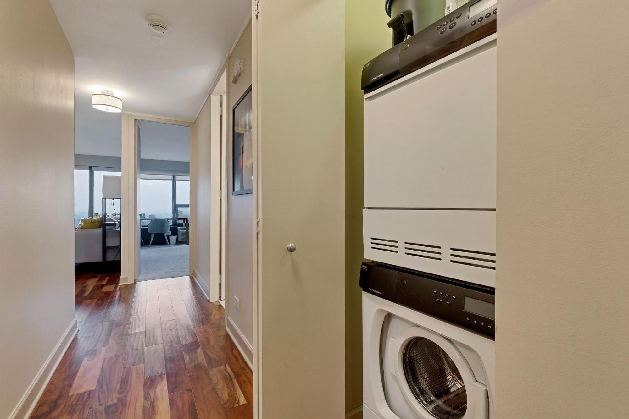 Apartamento 2bd River North With Million Dollar Views! Chicago