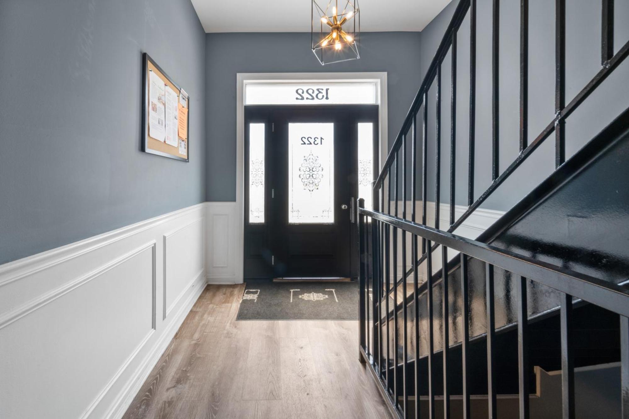 Homestay Kenwood Apartments, Downtown Hyde Park *