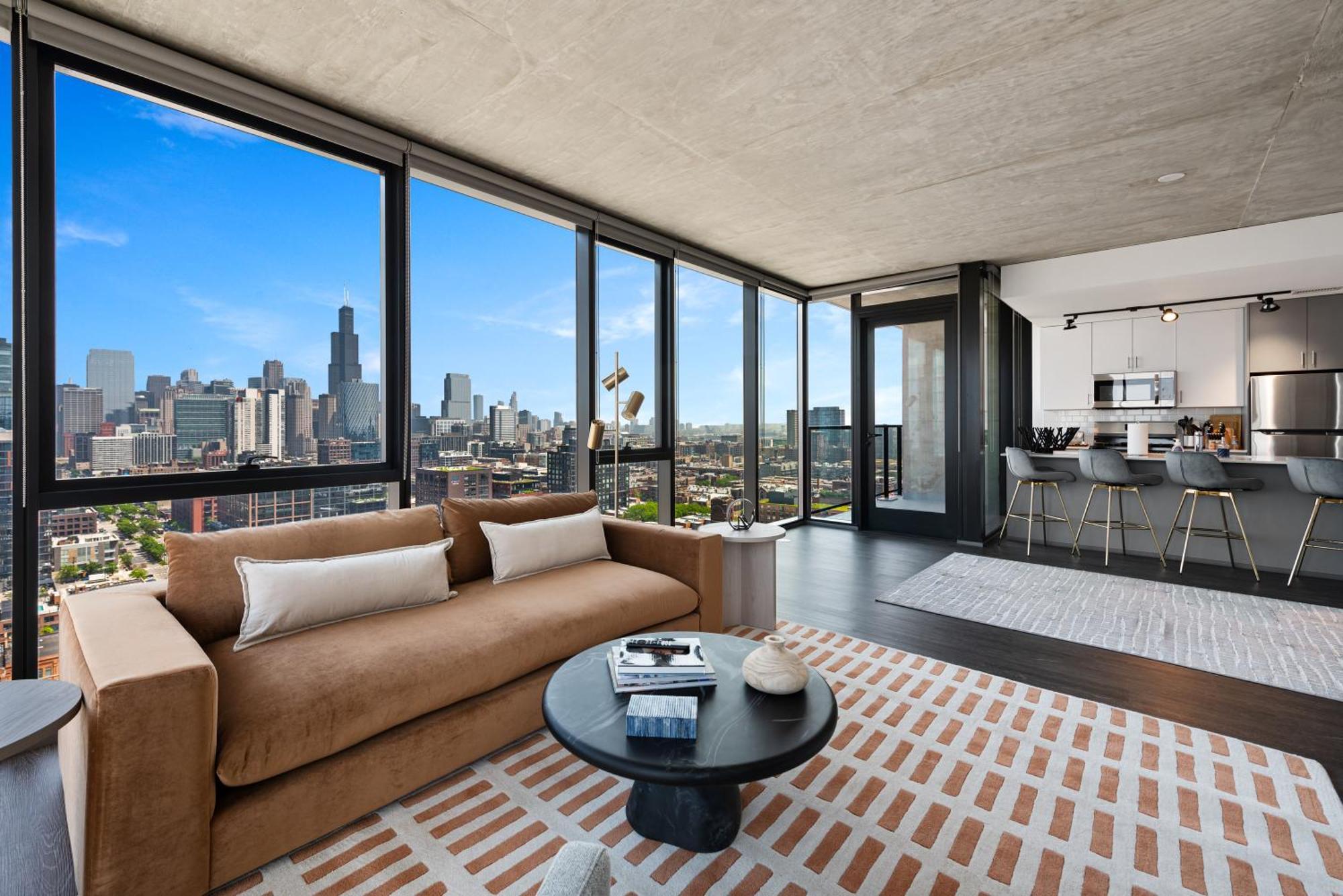 Apartment Fulbrix Bright Designer With West Loop Views *