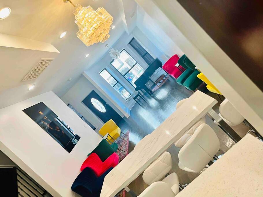 Villa Lakefront Rooftop Parking Chicago