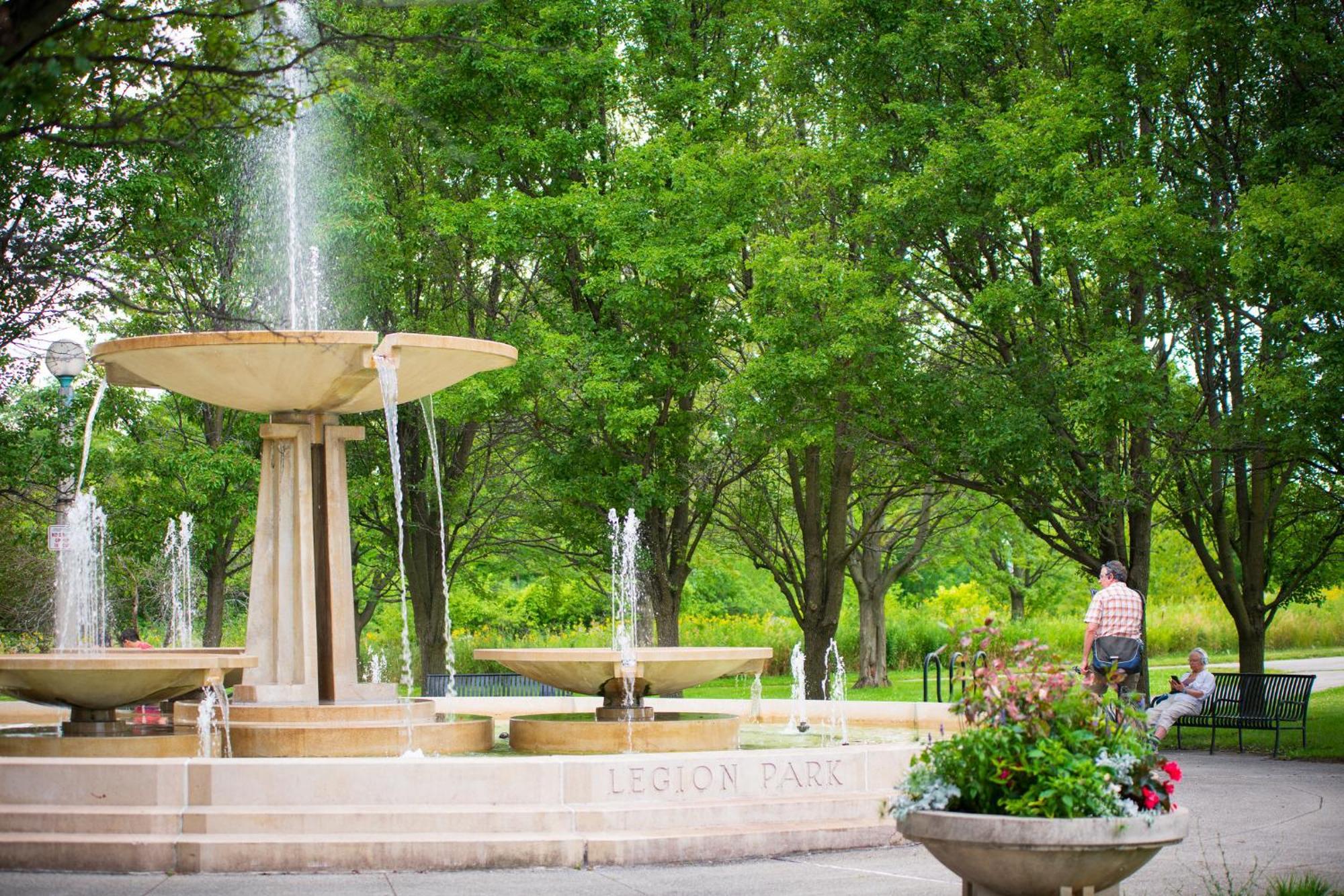 Northside Famlynest Lincoln Sq 4br 2ba 2p Rare Find *