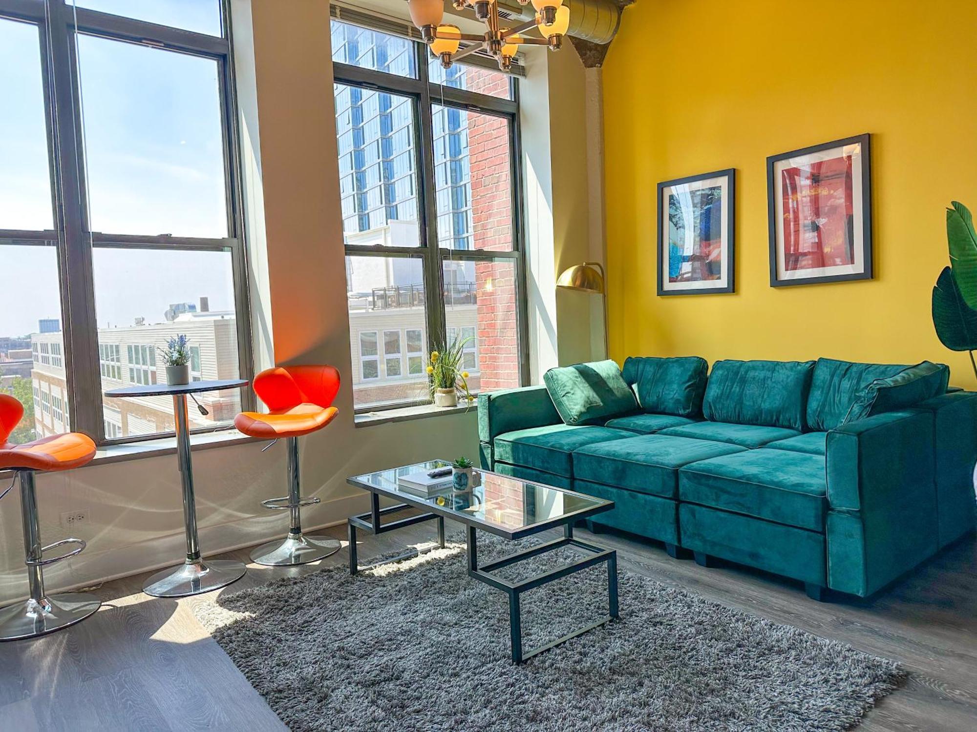 Spacious South Loop 2Br Apartment Near Mccormick Place, Soldier Field & Downtown Chicago Apartment Chicago