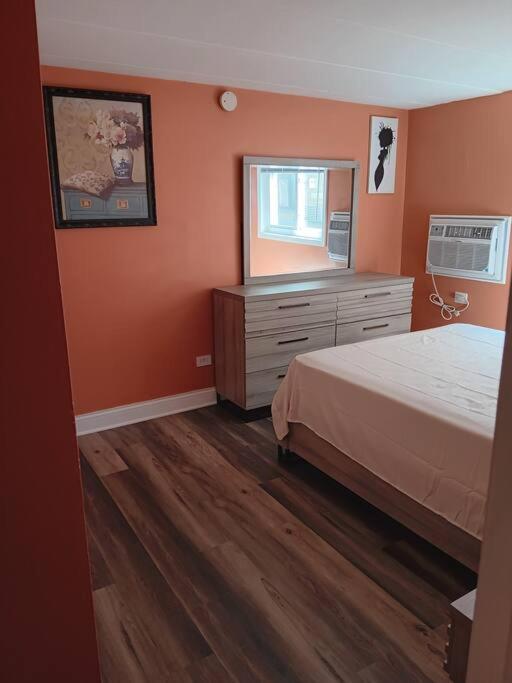 Near Midway Airport * Chicago