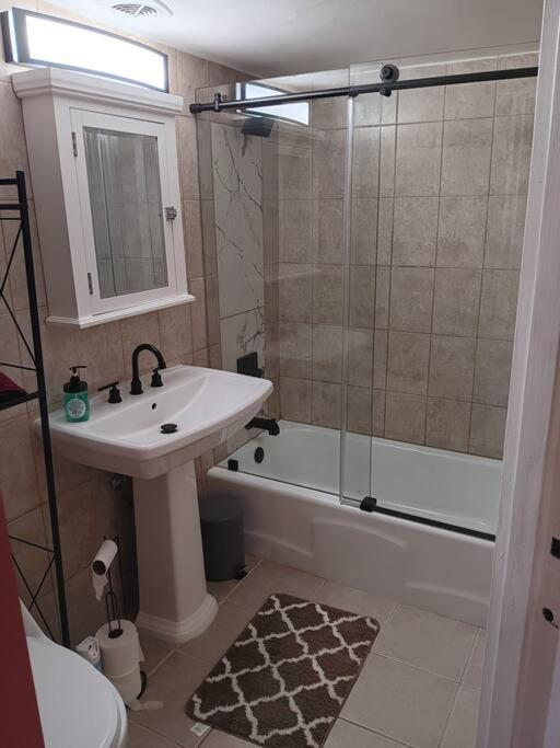 Near Midway Airport * Chicago