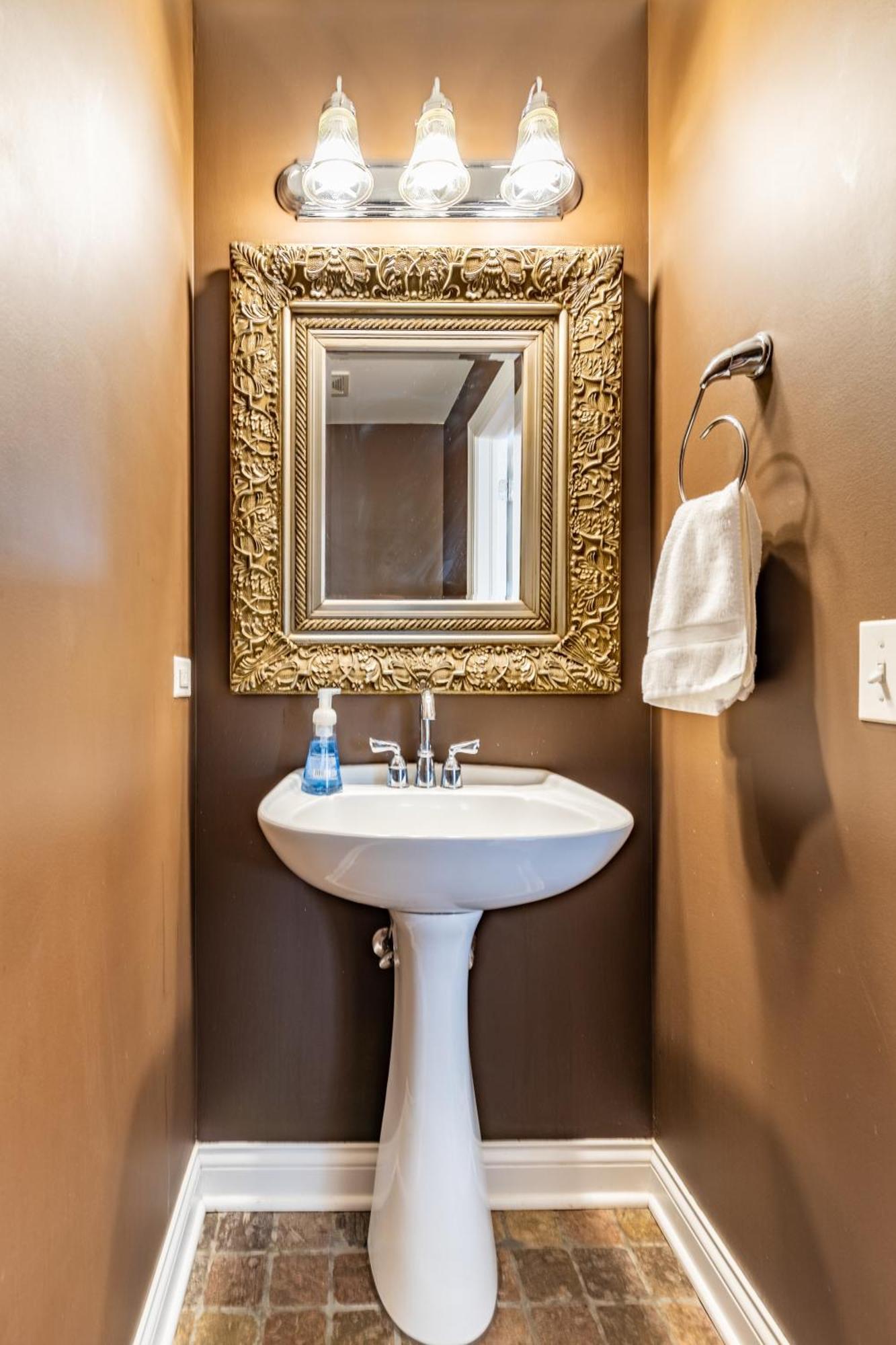 Windy Getaway - 3br 2ba Townhouse Hébergement de vacances