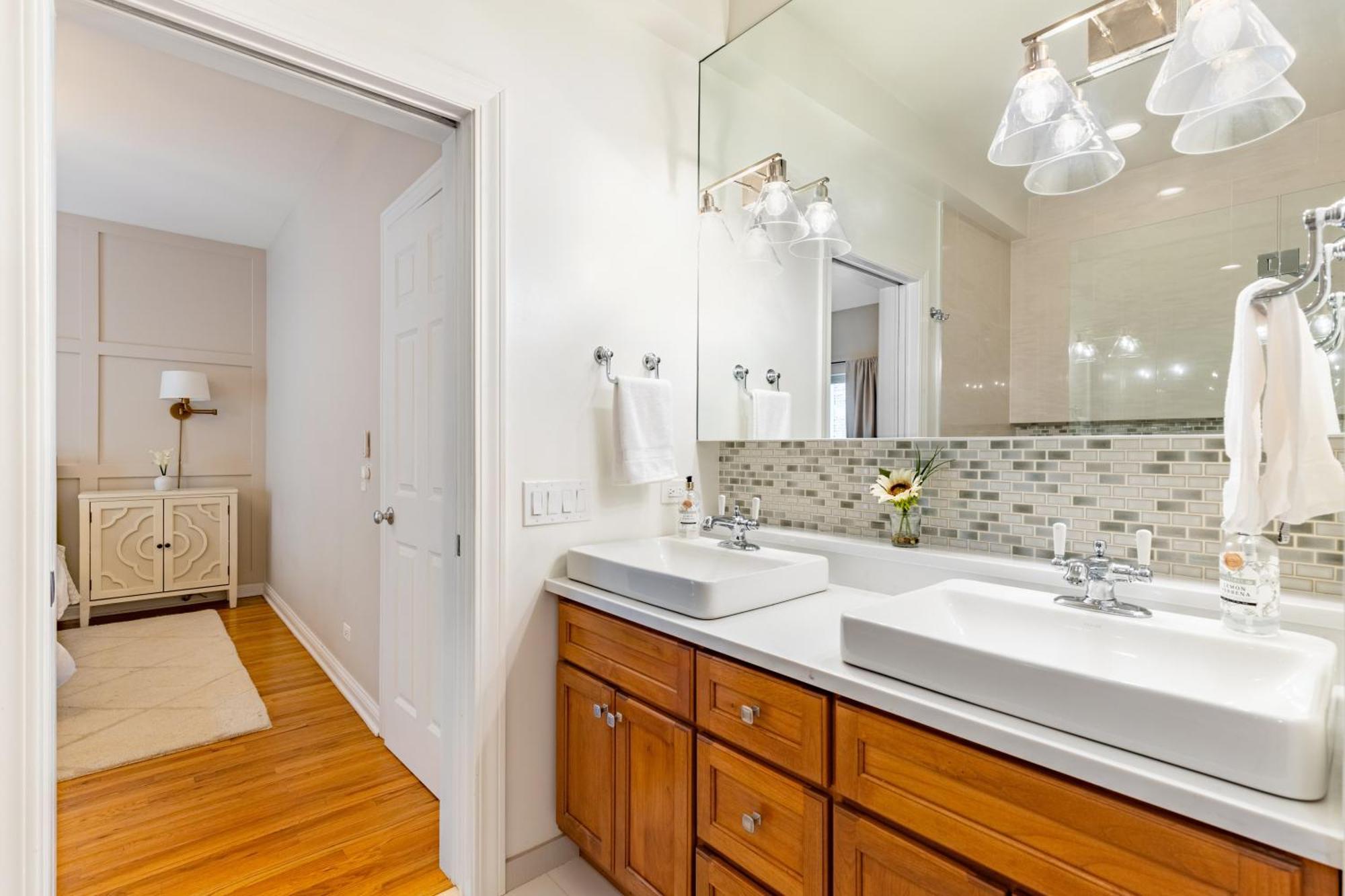 Hébergement de vacances Windy Getaway - 3br 2ba Townhouse *