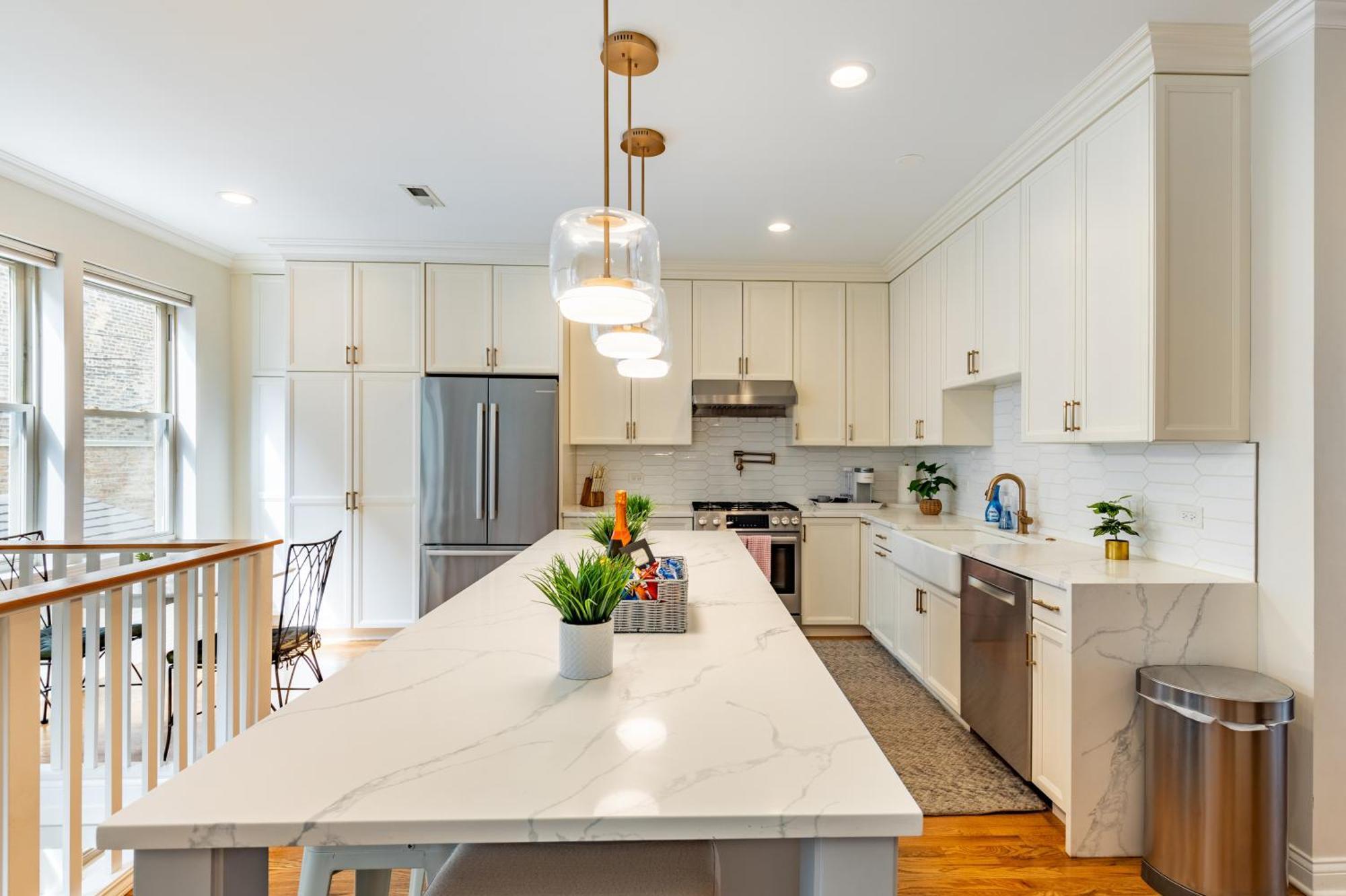 Windy Getaway - 3br 2ba Townhouse Hébergement de vacances