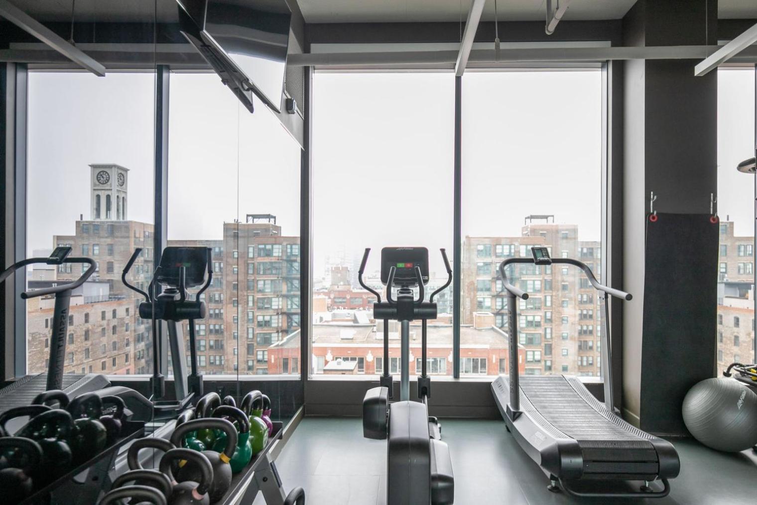 W Loop 2br W Gym Pool In Heart Of Greektown Chi-534 *