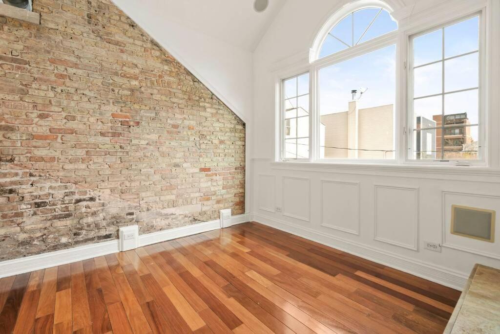 Roscoe Village Family Hideaway Chicago