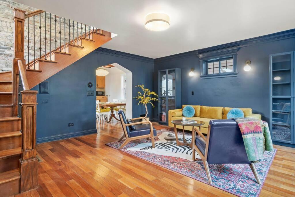 Roscoe Village Family Hideaway Chicago