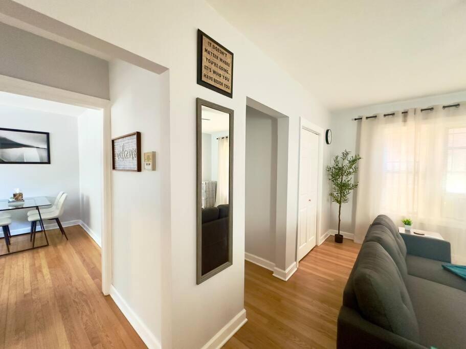 Apartment Comfy Retreat In Rogers Park, Prime Location! Chicago