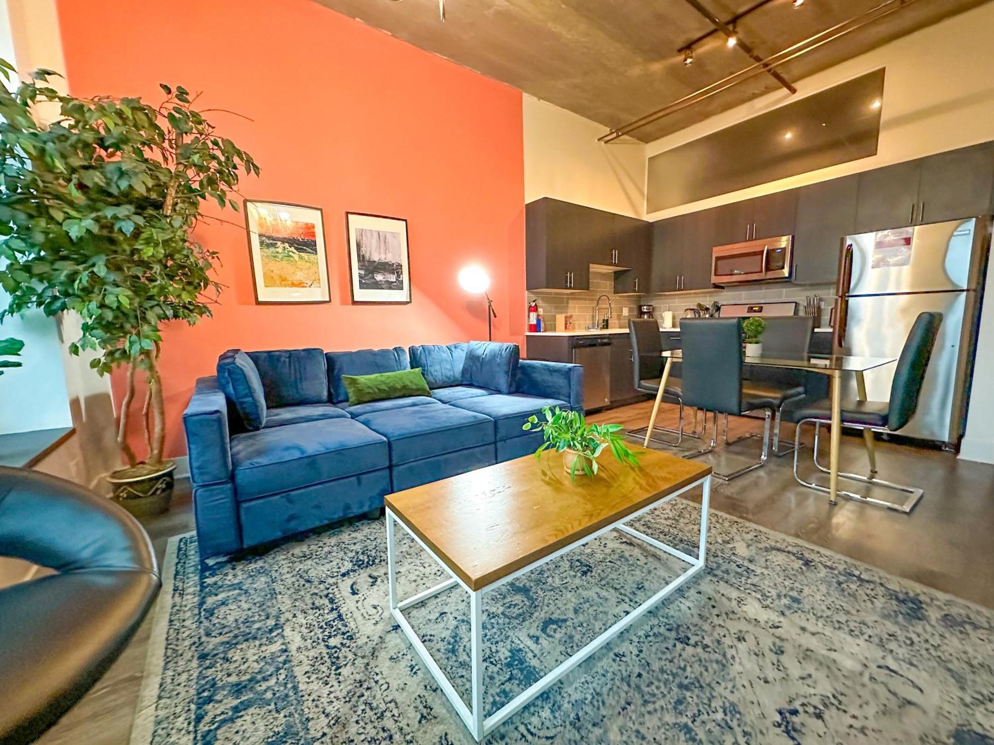 Apartment Stylish 2Br Suite With Optional Parking & Gym Access Near Lakefront, Shedd Aquarium And Mccormick Center Chicago