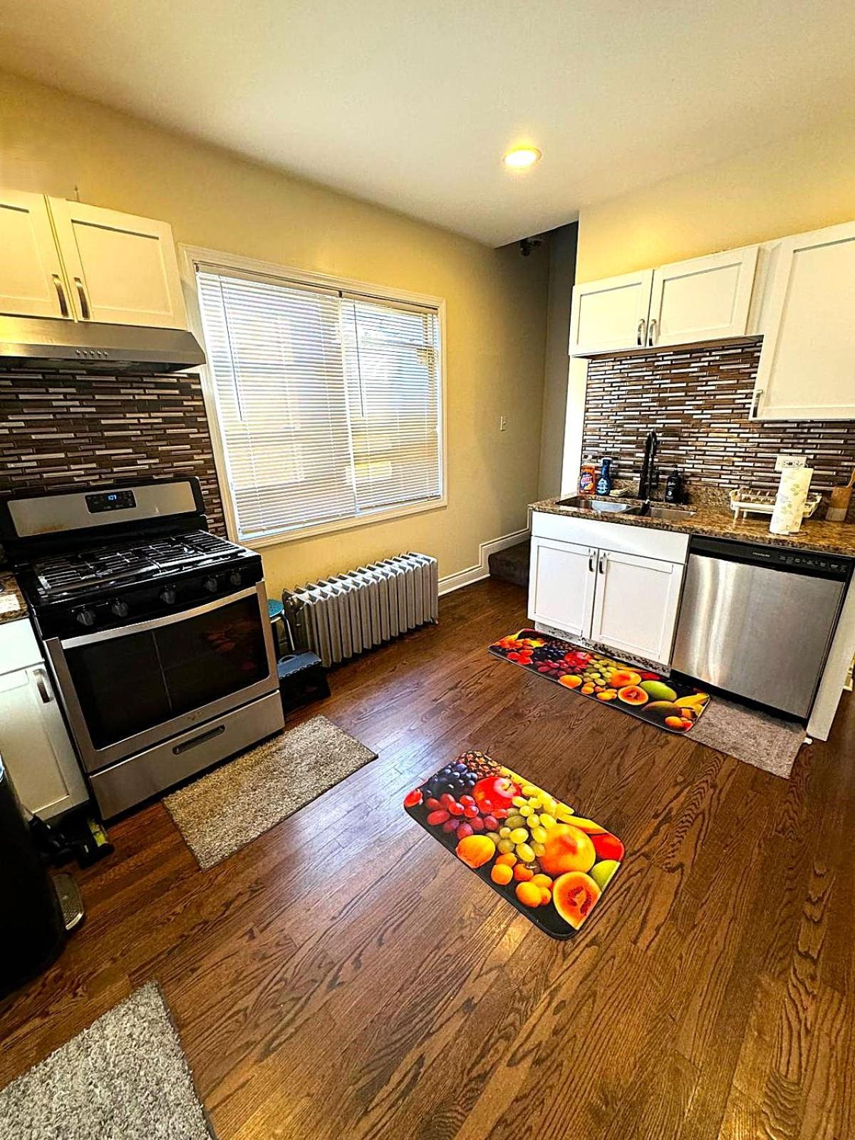 Fully Equipped Cozy 4/5 Br Chicago