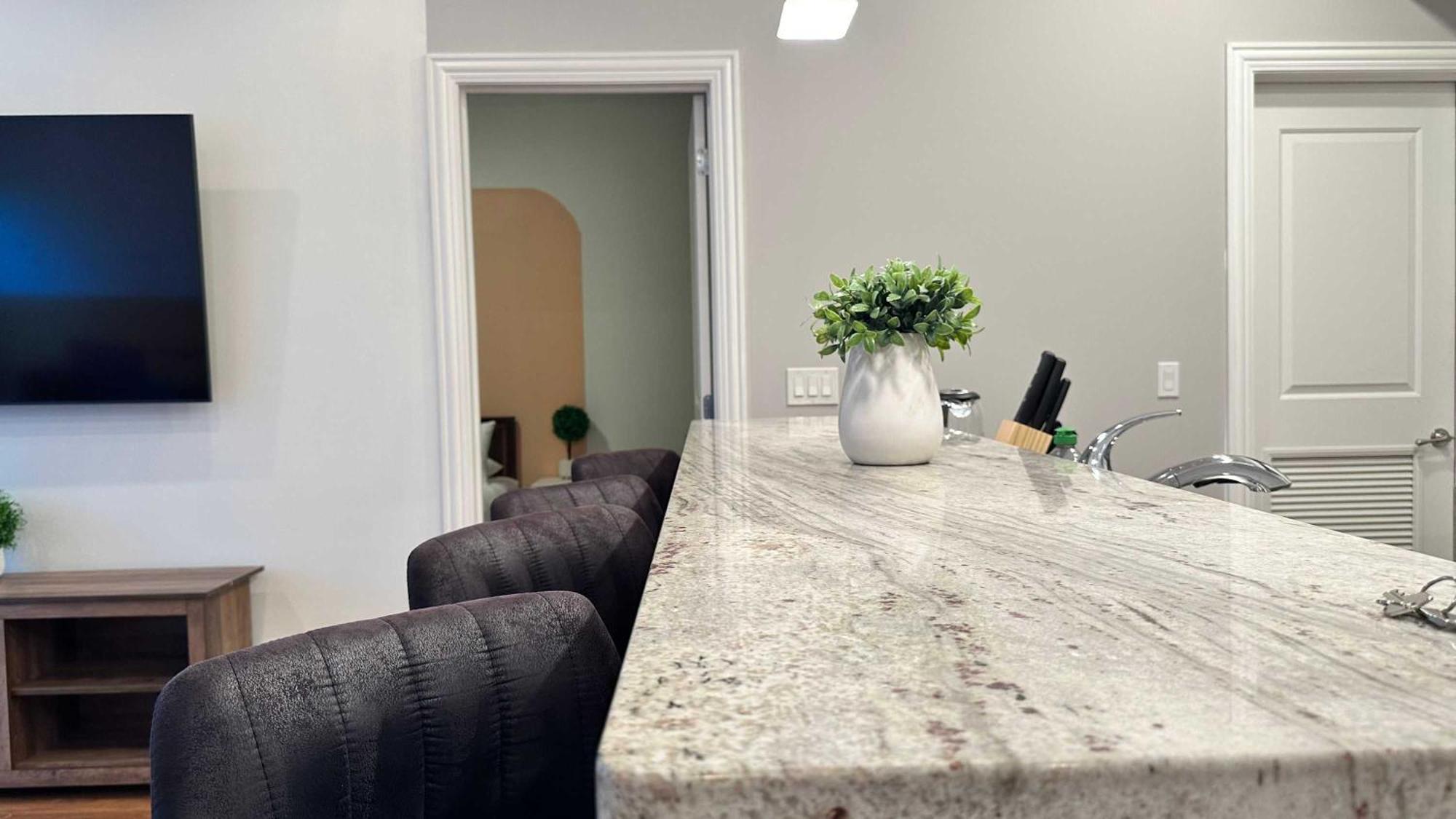 Private Balcony 1 Garage Parking Sleeps 6 Apartamento *