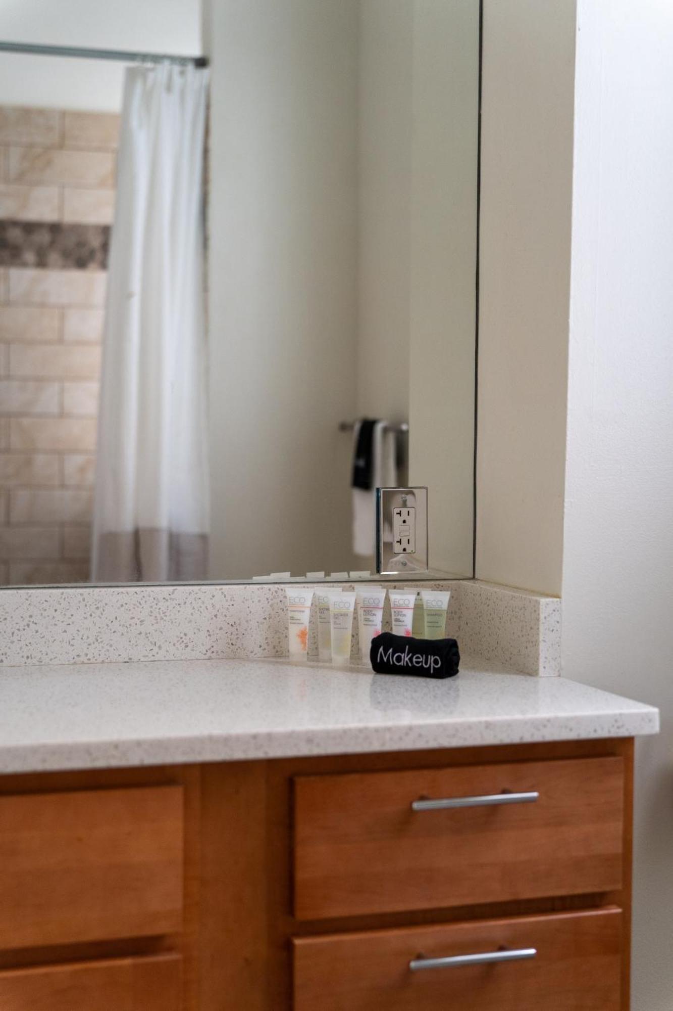 Bucktown 2Br Flat Near The 606 * Chicago