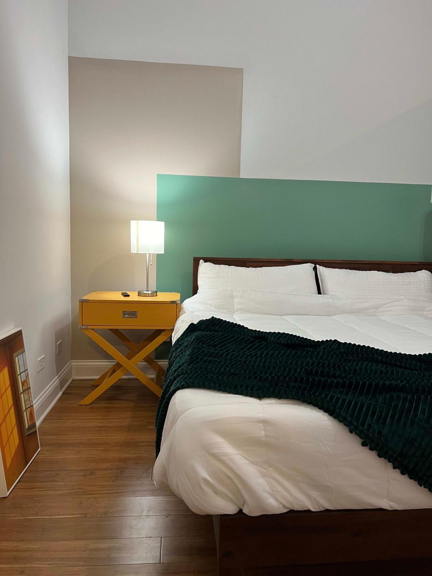 Chic 1 Bedroom W Parking Appartement